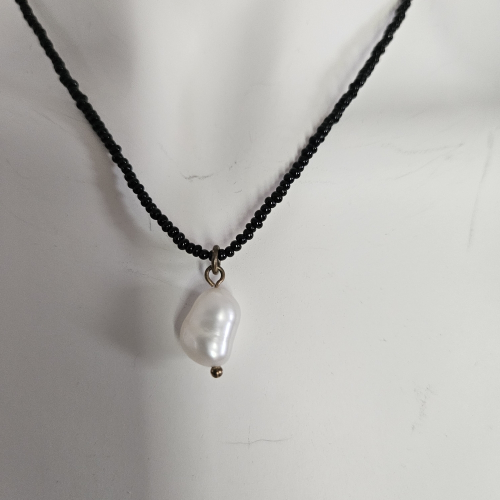 J. Crew Black Beaded Necklace with Pearl Charm - Picture 2 of 3